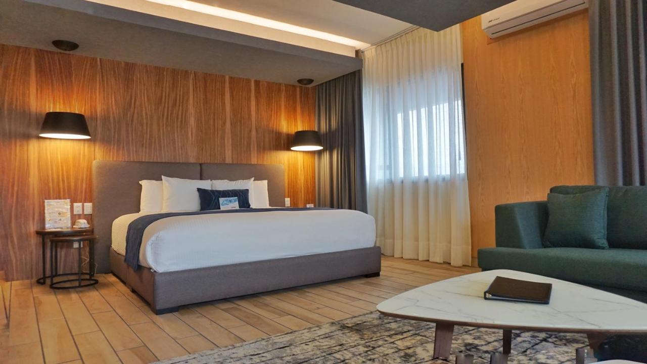 Comfort Inn Córdoba Exteriör bild